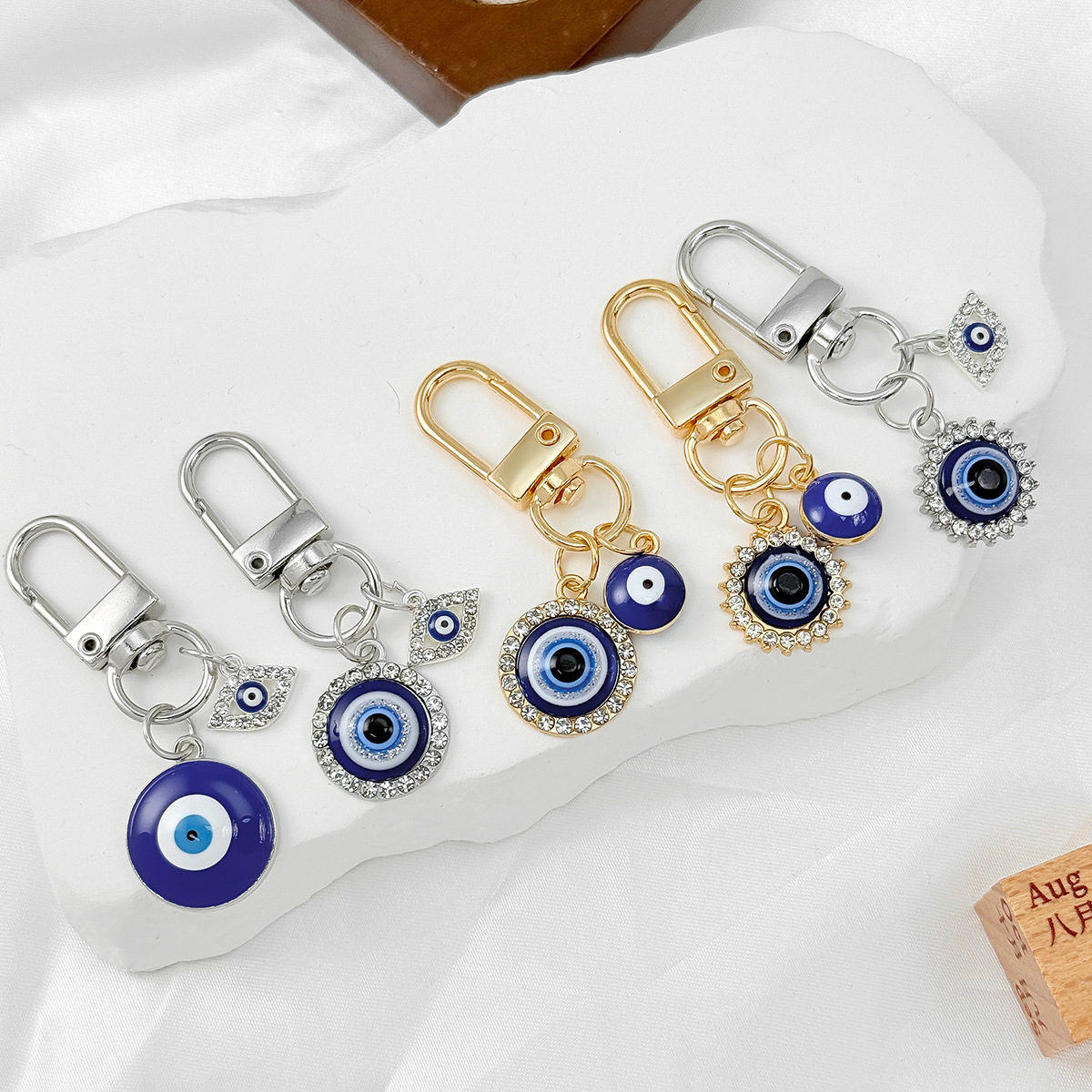 keychain eyelash Metal Evil Ey – Men Accessories Evil Eye Bewertung und Preis