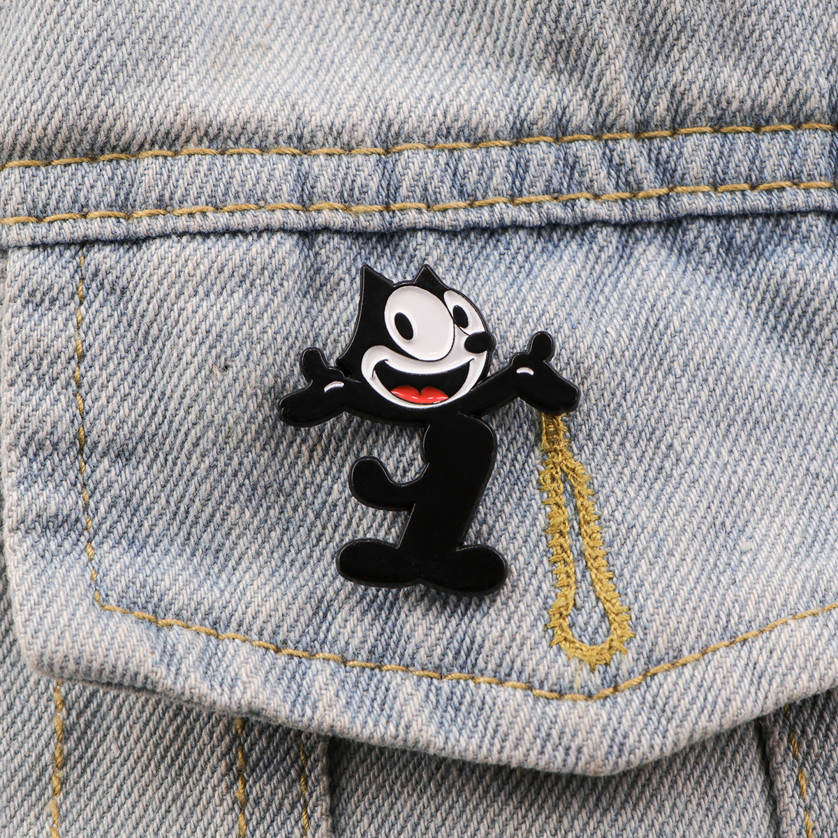 Cute Cartoon Animal Enamel Pin – Men'S Accessories Japan Bewertung und Preis