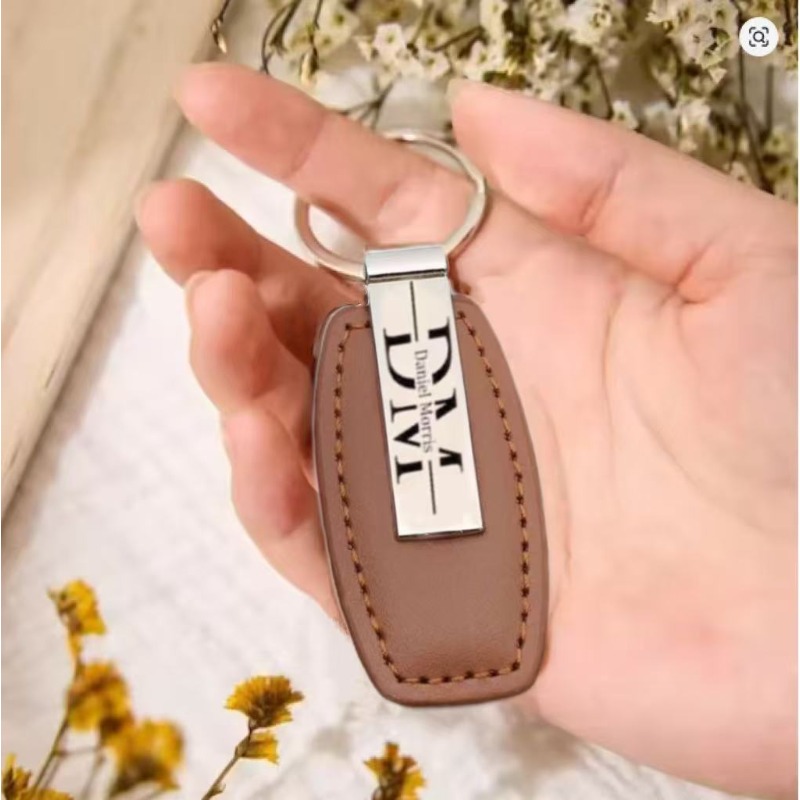 Personalized Leather Keychain  – Men Accessories All Bewertung und Preis